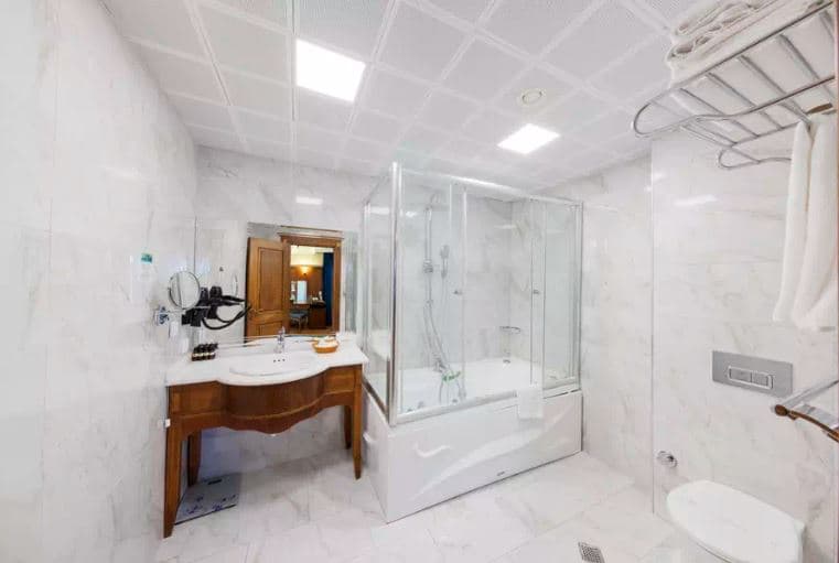 Seven Hills Hotel-8