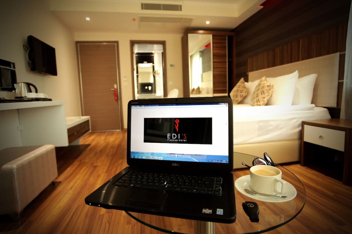 Edis Premier Hotel-34