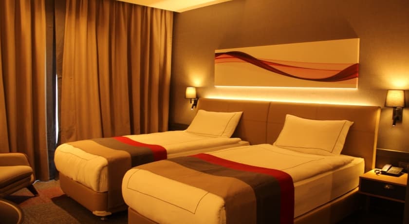 Ramada by Wyndham Tire-16