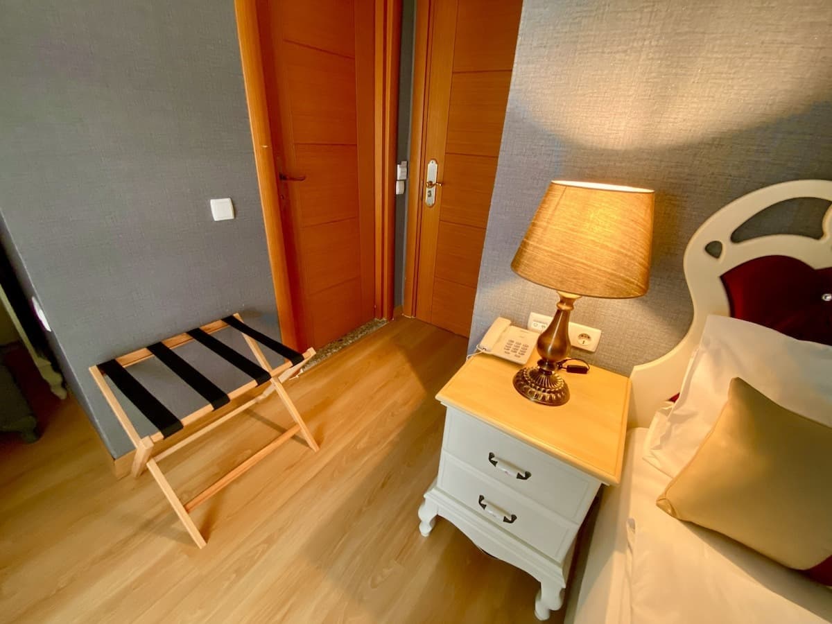 Continental Hotel Pera-19