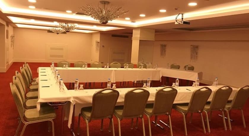 Hampton by Hilton İstanbul Ataköy-8