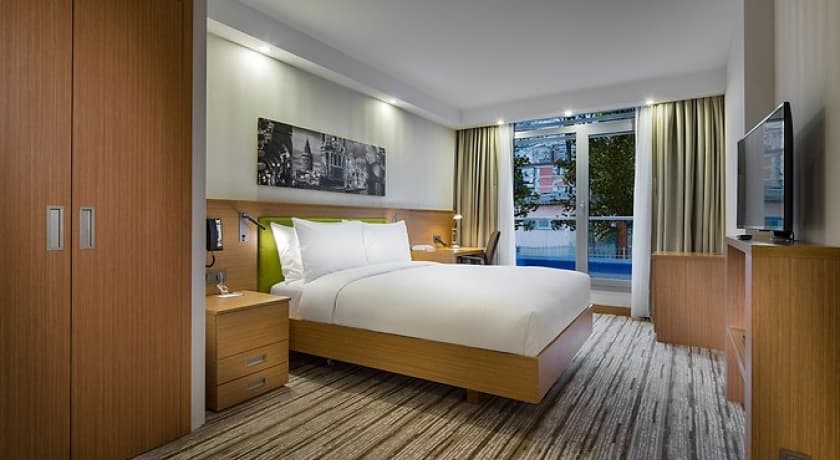Hampton by Hilton İstanbul Ataköy-14
