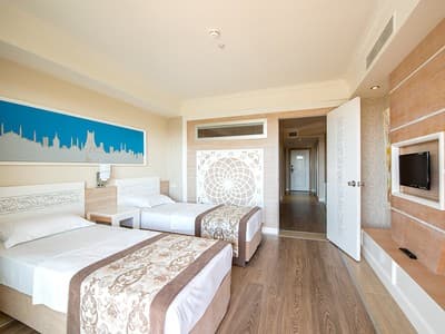 Crystal Sunset Pearl Collection-25