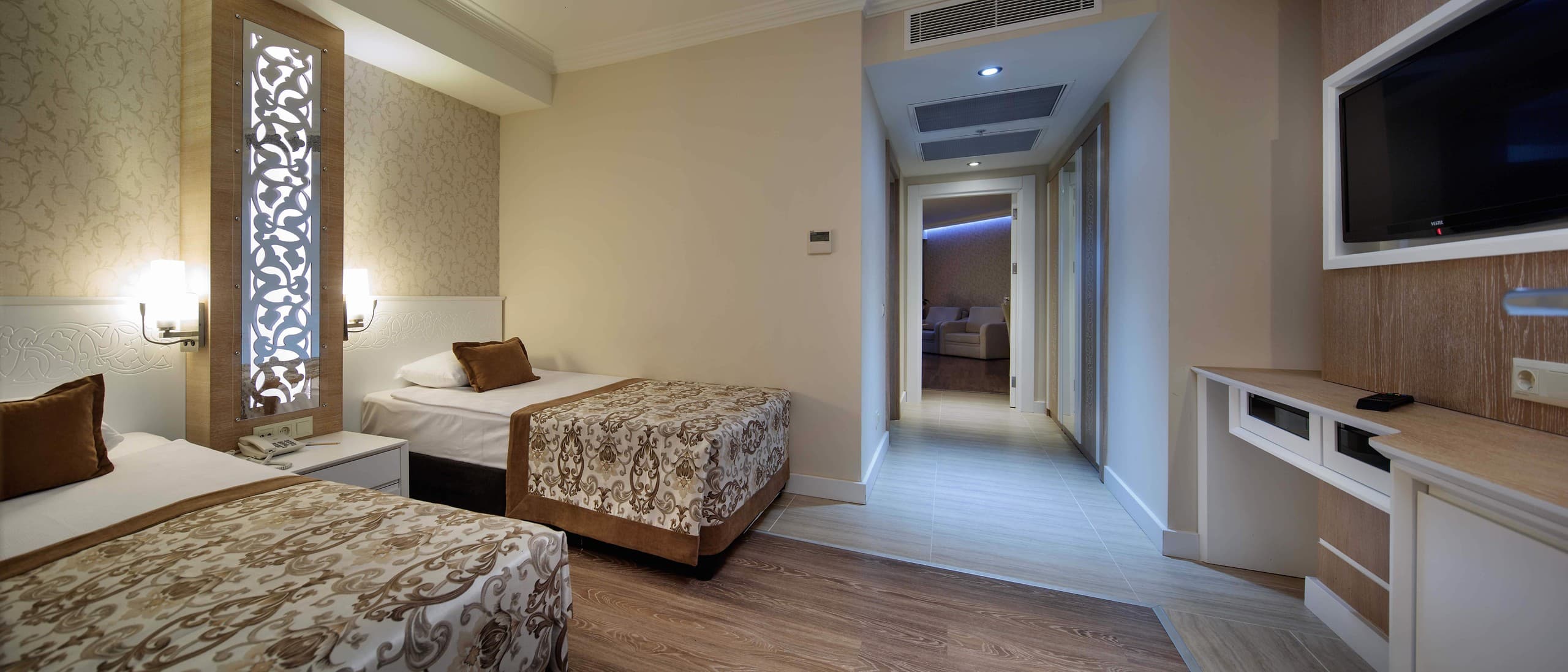 Crystal Sunset Pearl Collection-12