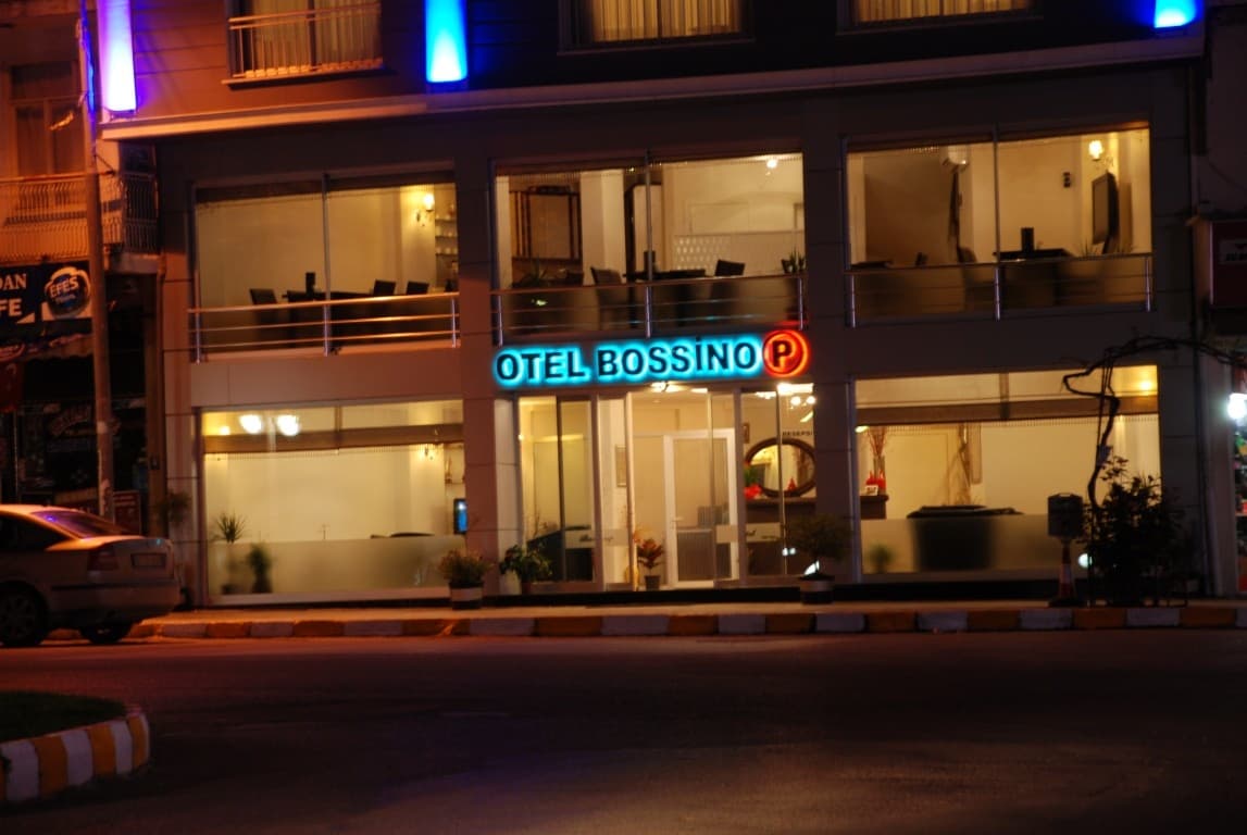Otel Bossinop-0