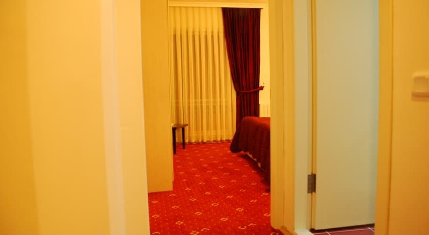 Otel Bossinop-37