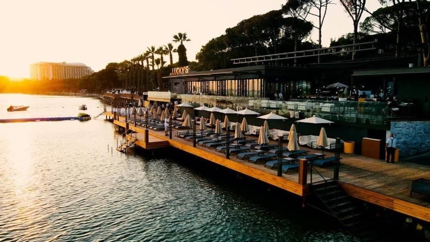 Unique Life Style Otel-18