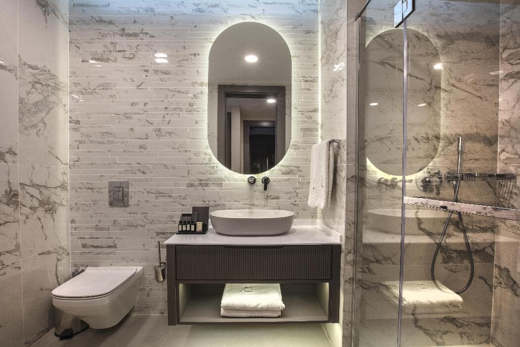 Unique Life Style Otel-12