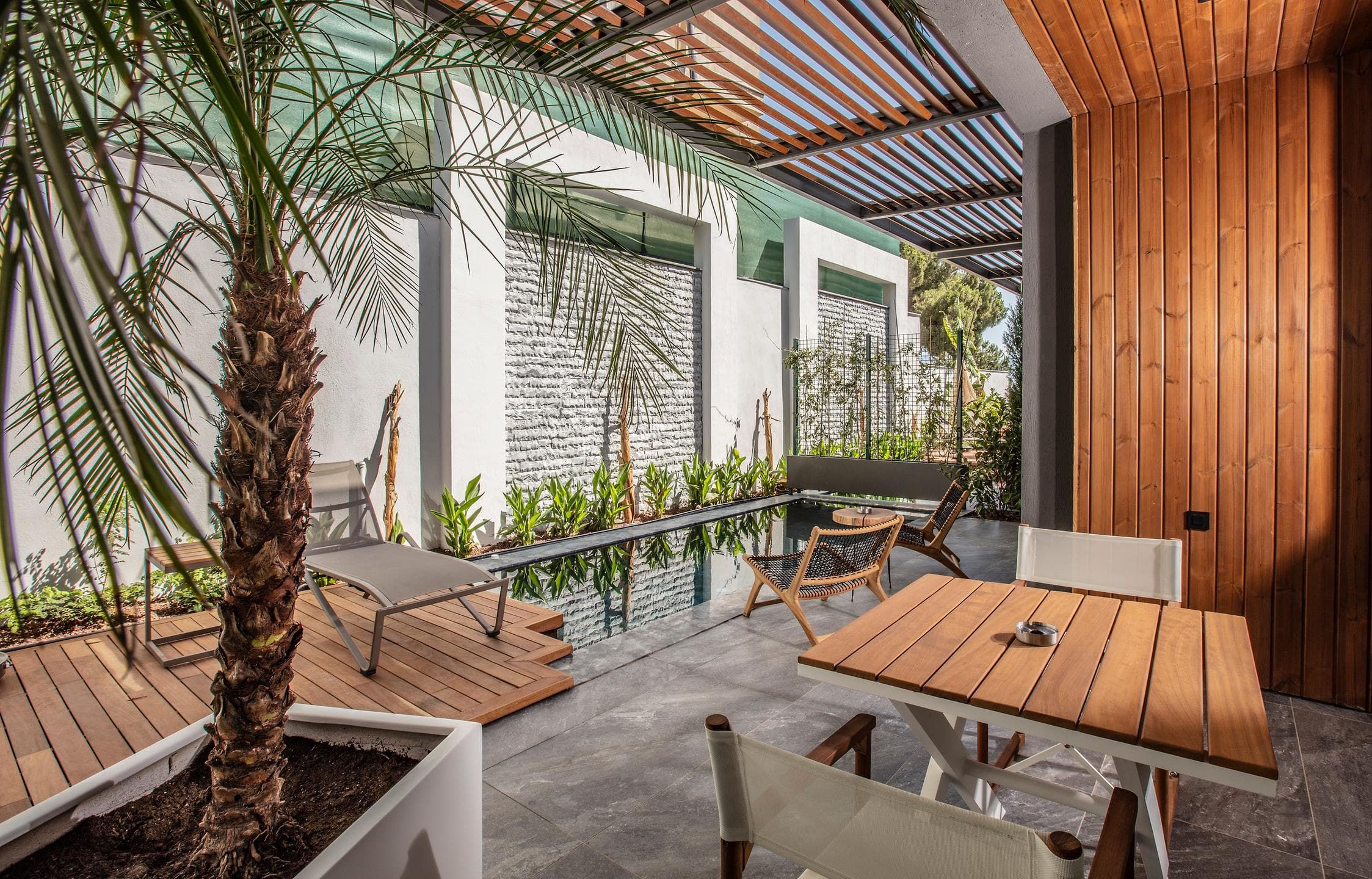 Unique Life Style Otel-28