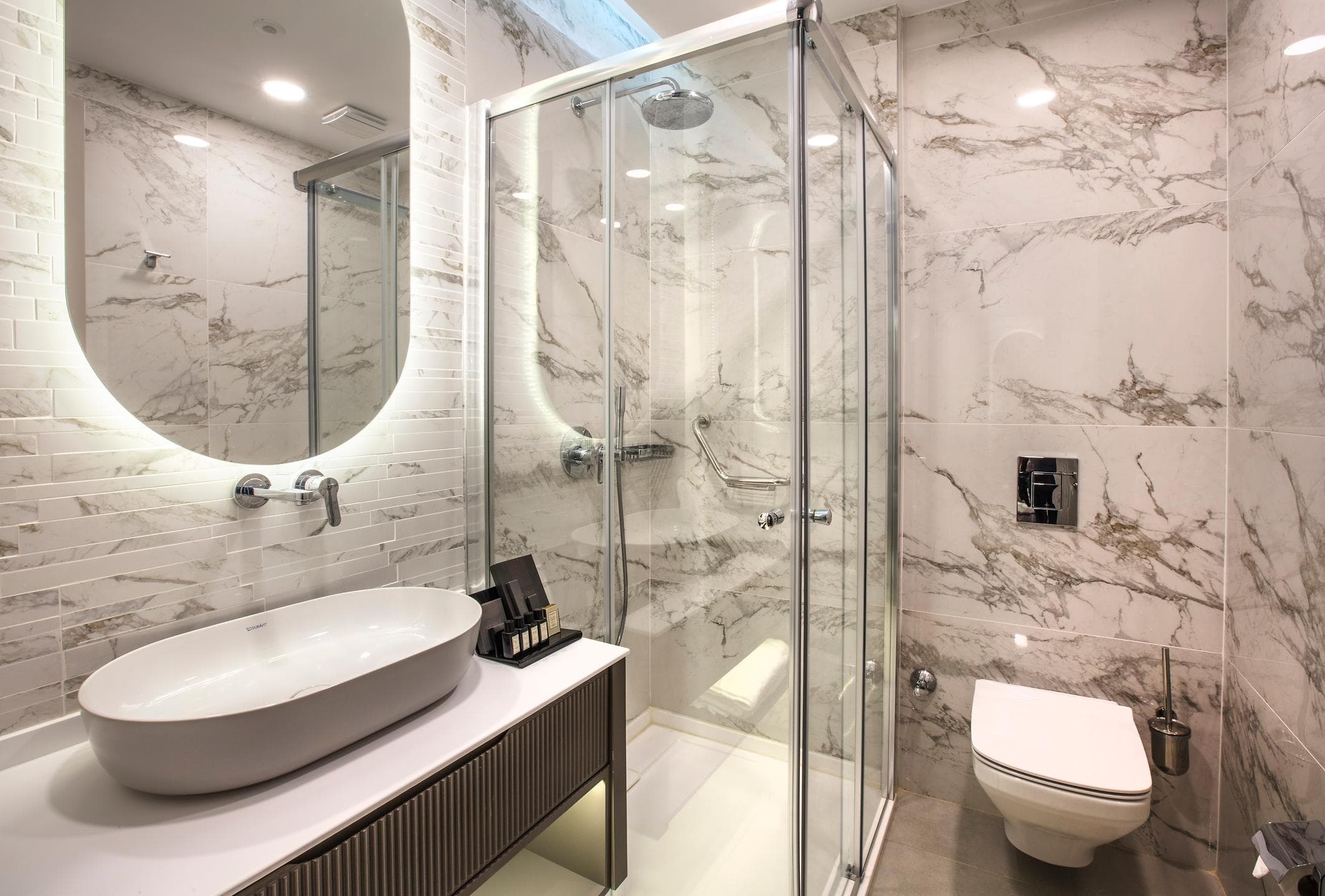 Unique Life Style Otel-40