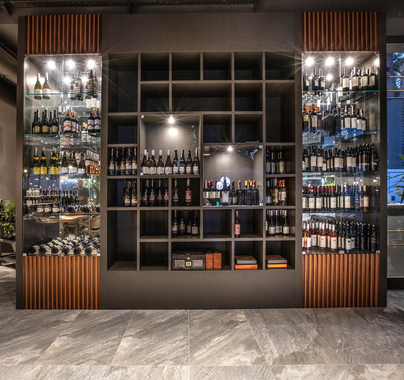 Unique Life Style Otel-48