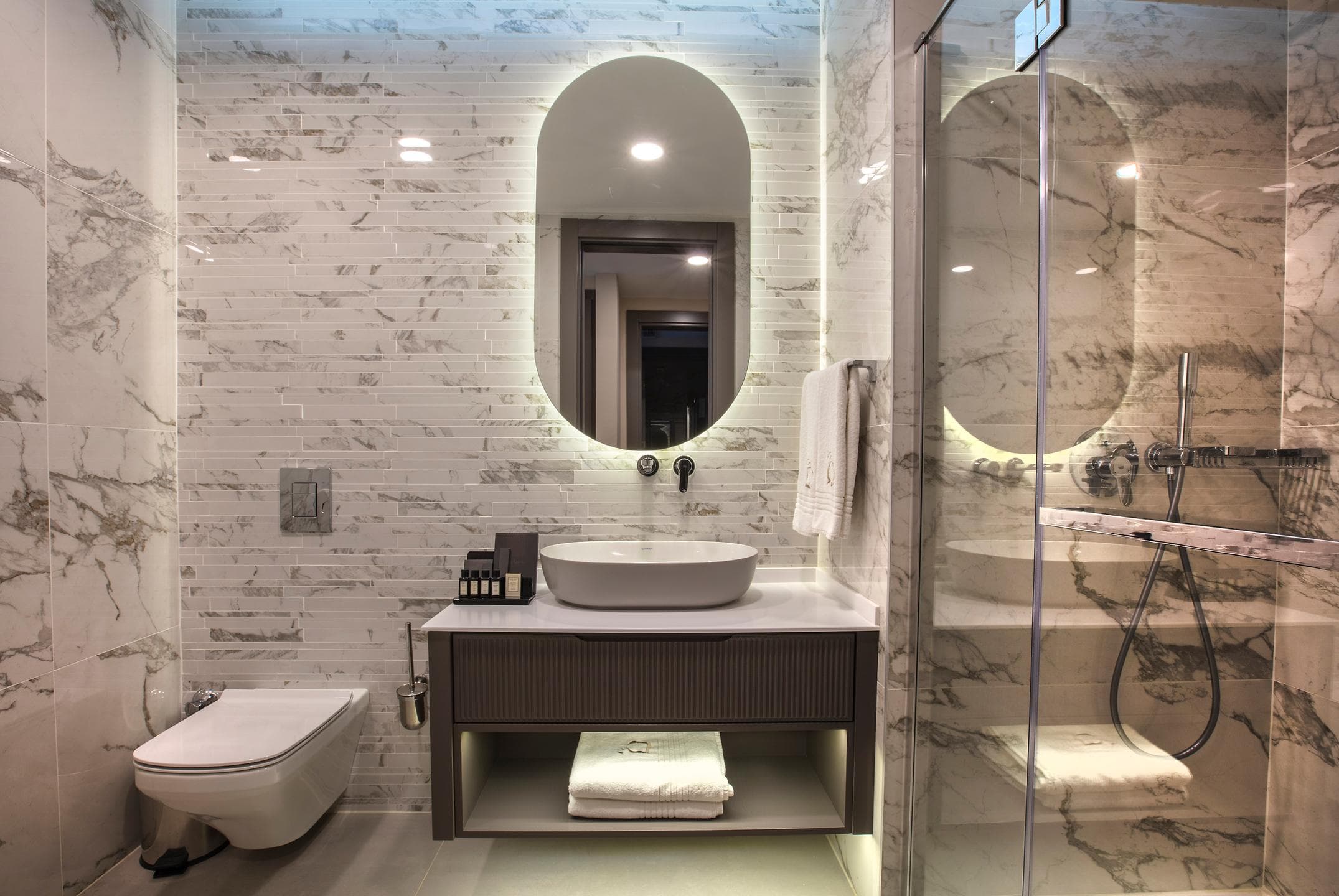 Unique Life Style Otel-39