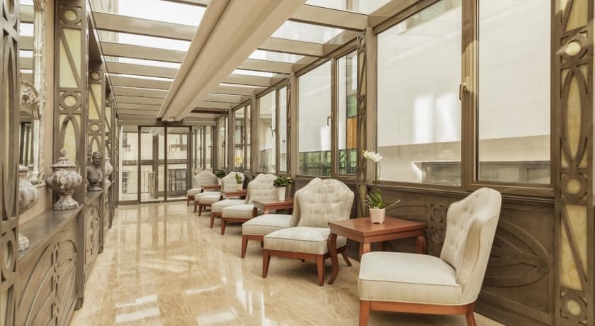 Cadence Design Hotel-8