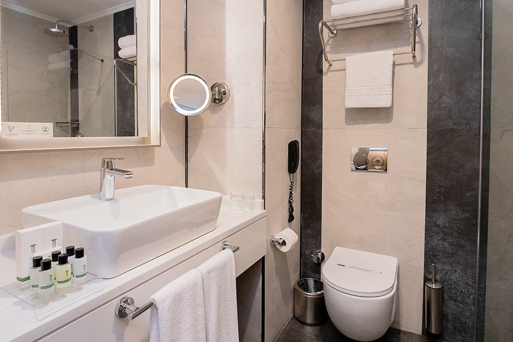 The Emporia Hotel -35