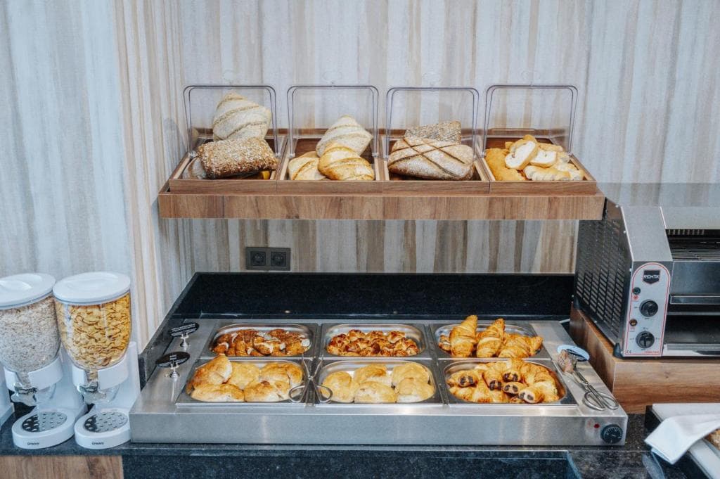 The Emporia Hotel -53