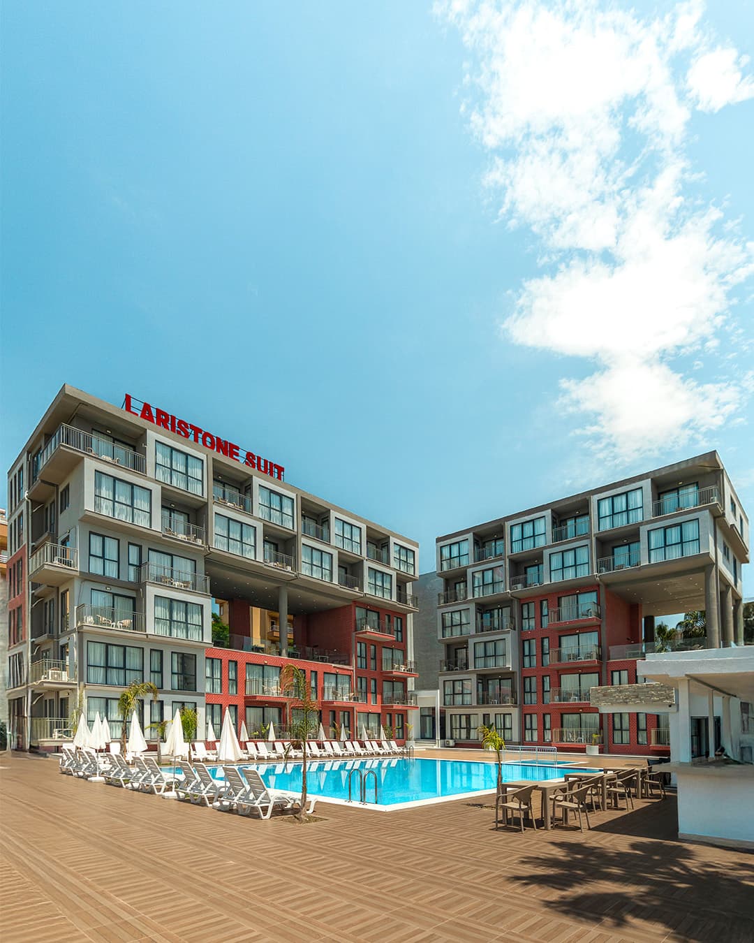 Laristone Suit Spa Hotel-14