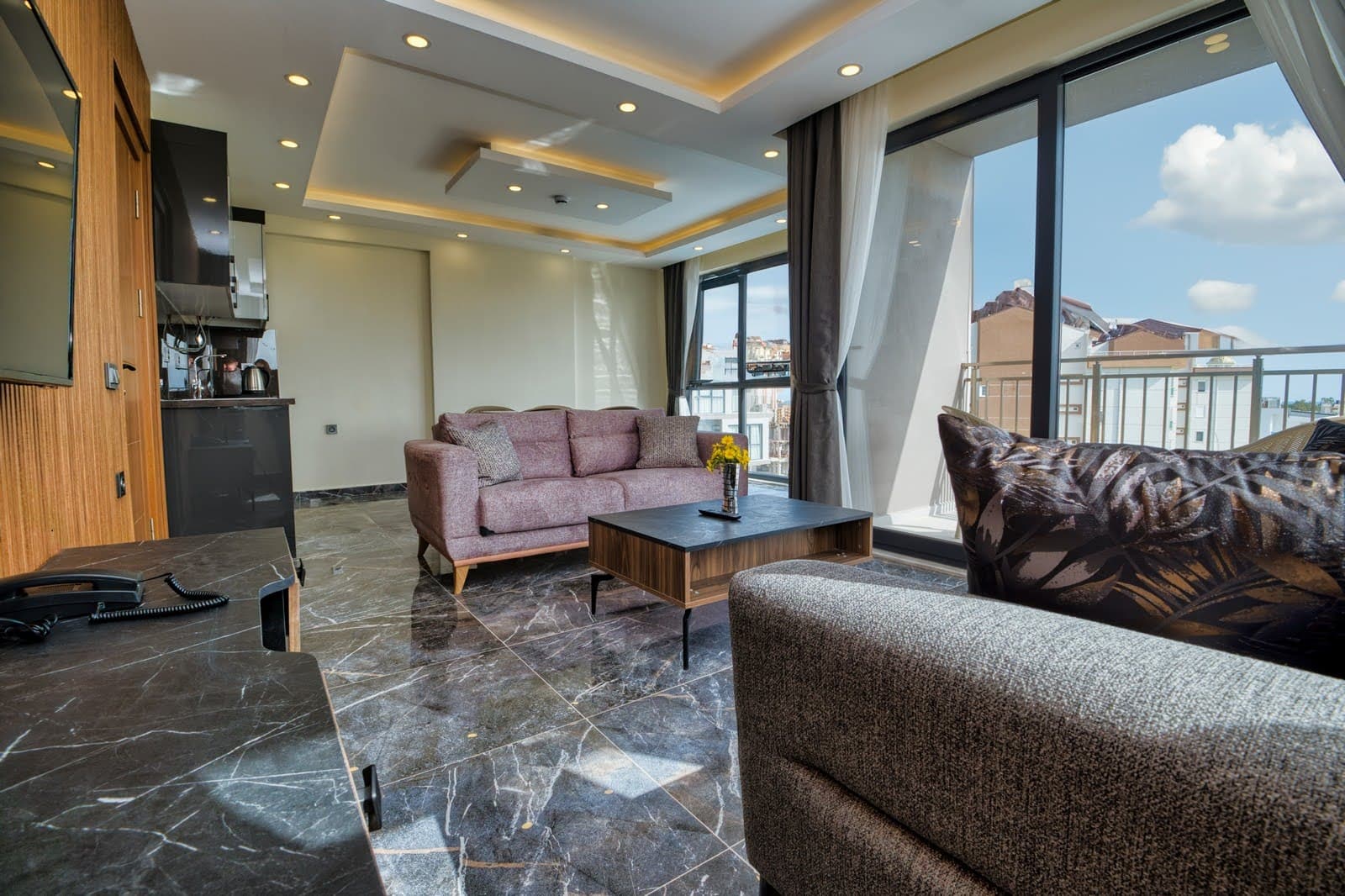 Laristone Suit Spa Hotel-68