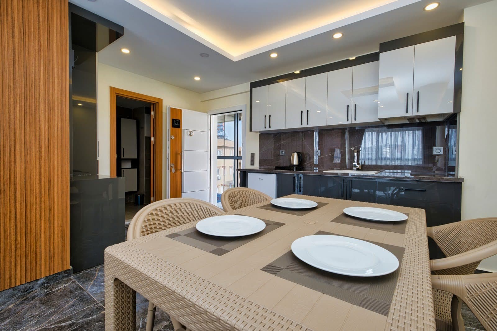 Laristone Suit Spa Hotel-58