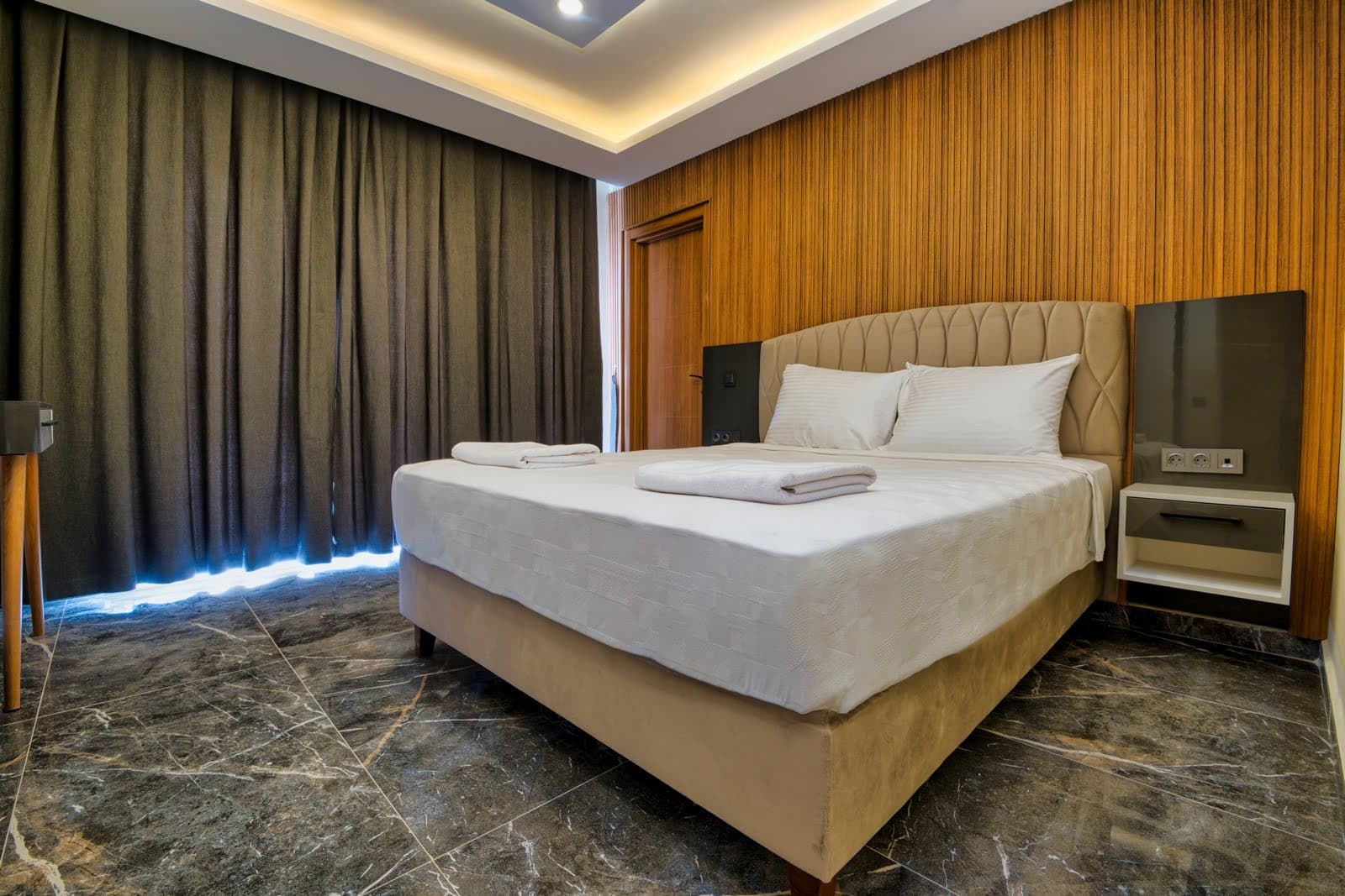 Laristone Suit Spa Hotel-90