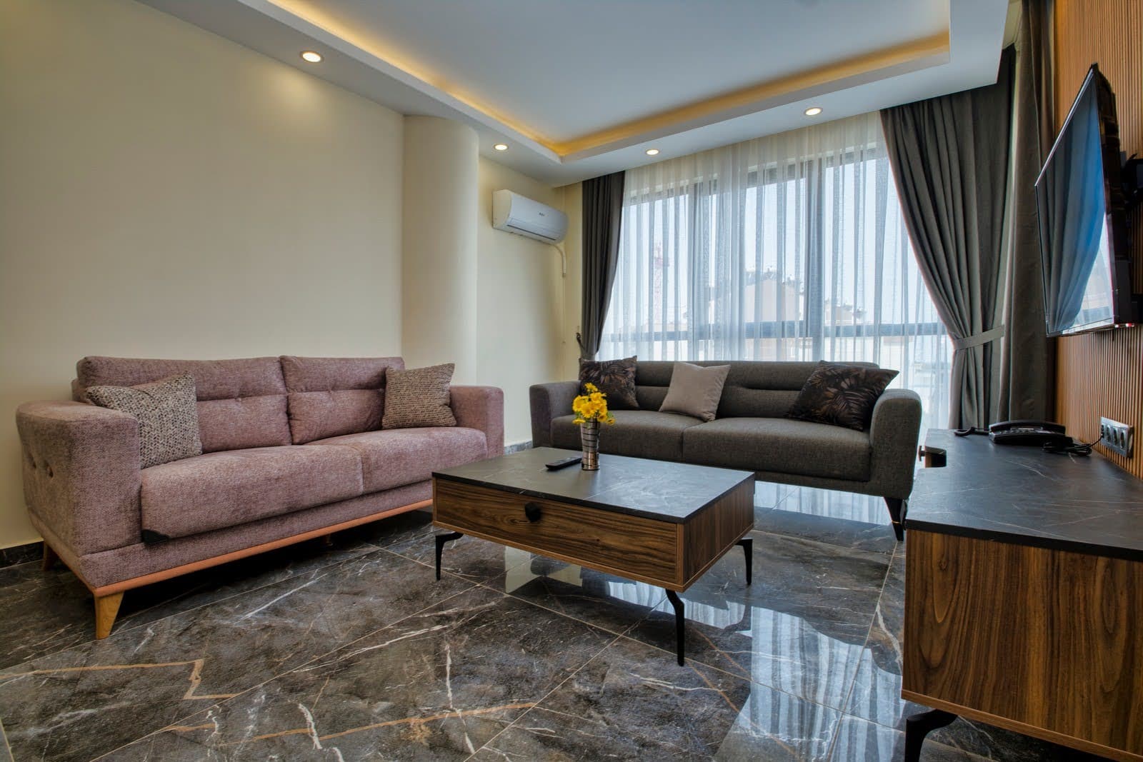 Laristone Suit Spa Hotel-57