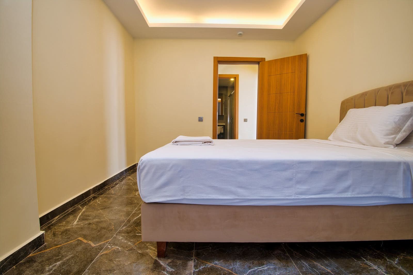 Laristone Suit Spa Hotel-63