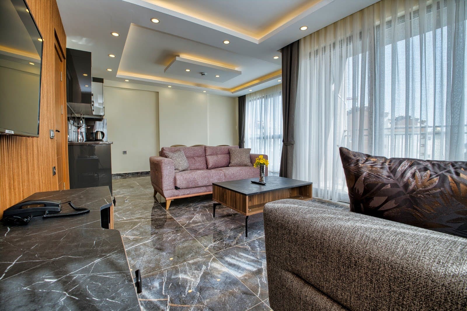 Laristone Suit Spa Hotel-69