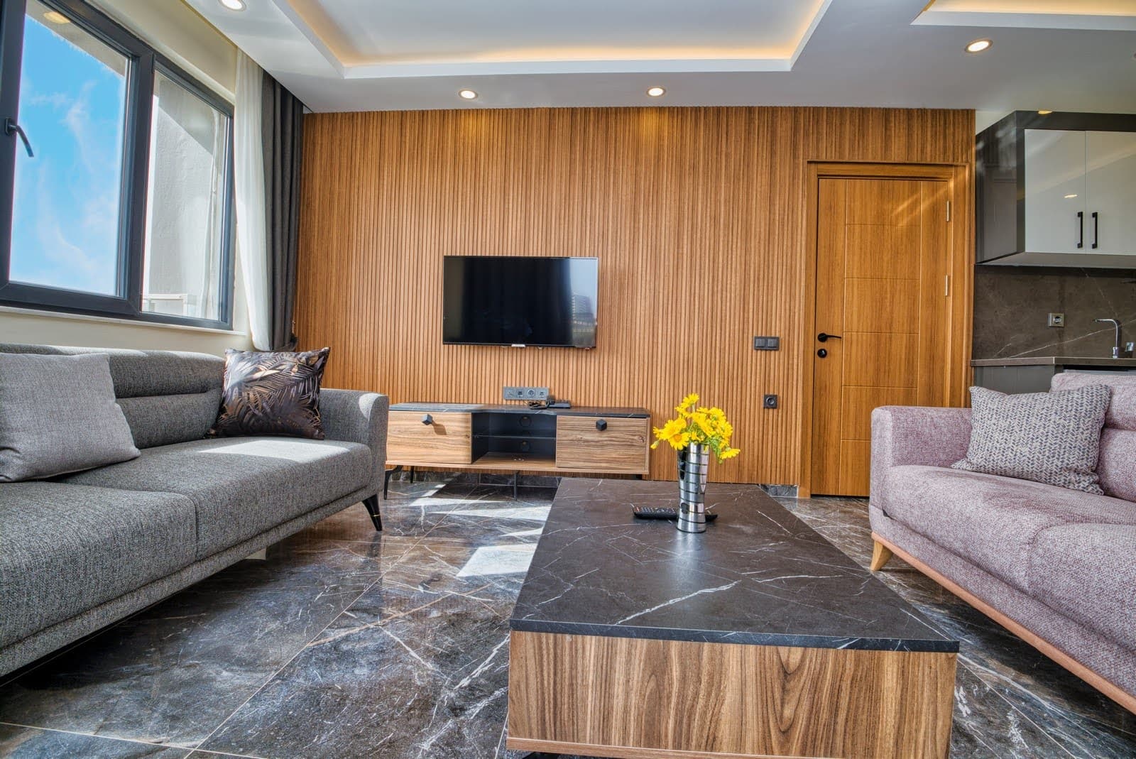 Laristone Suit Spa Hotel-71