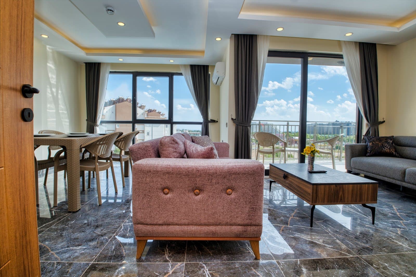 Laristone Suit Spa Hotel-66