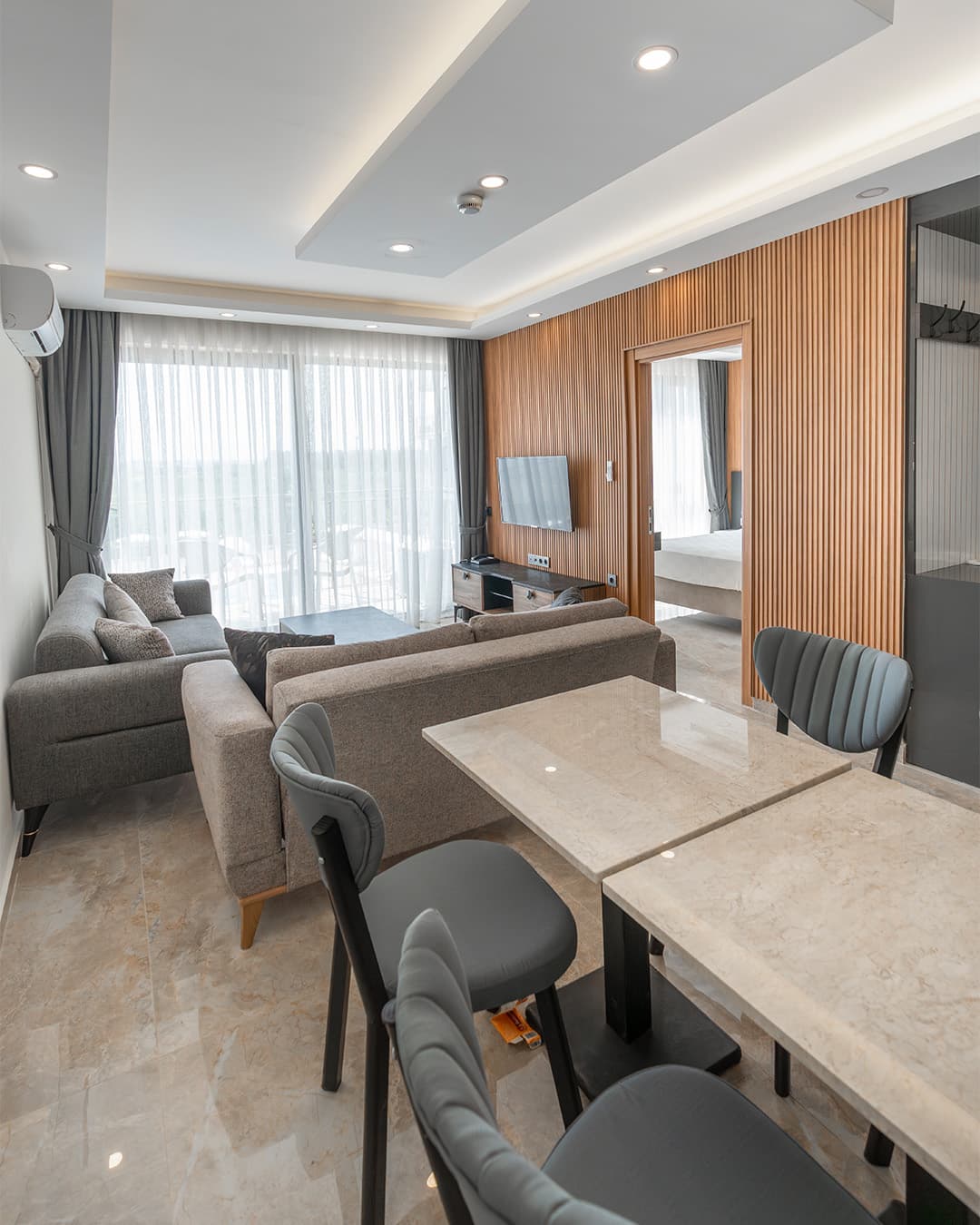 Laristone Suit Spa Hotel-33