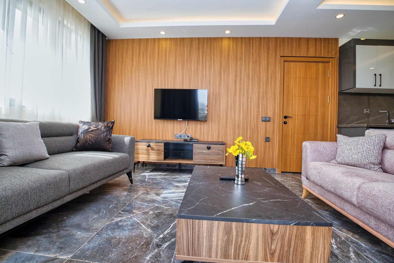 Laristone Suit Spa Hotel-70