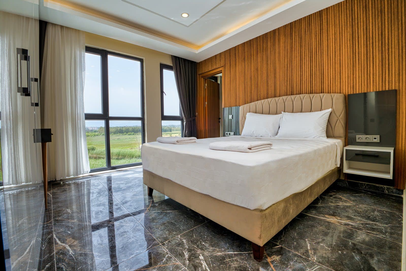 Laristone Suit Spa Hotel-87