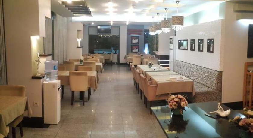 Hotel La Bella Soma-5