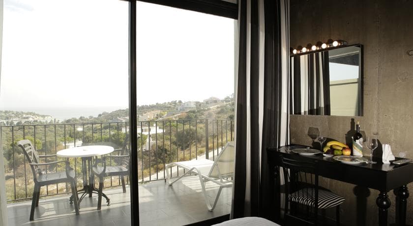 Aya Yorgi Hotel By T-60