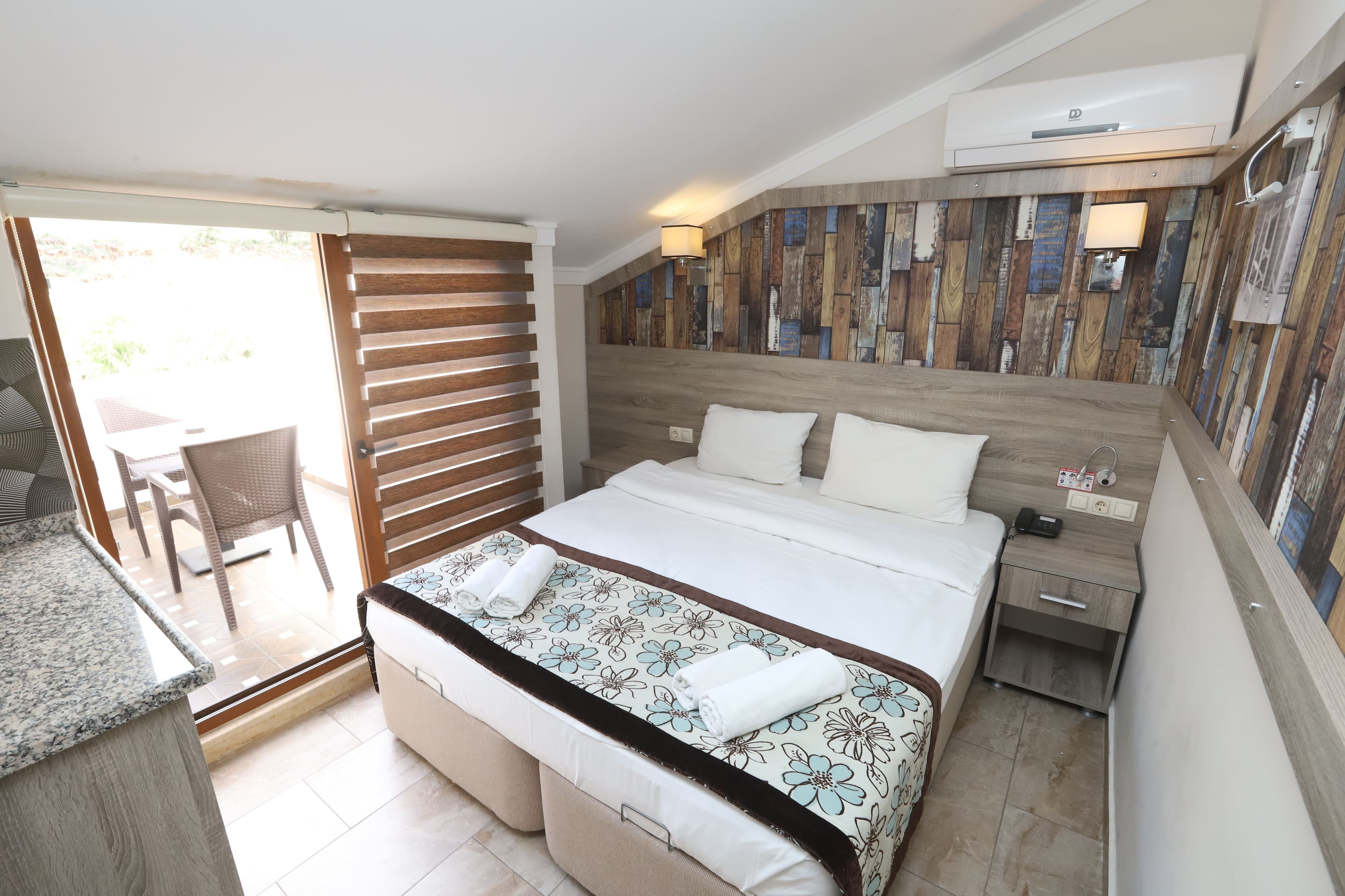 Street61 Studio Hotel-1