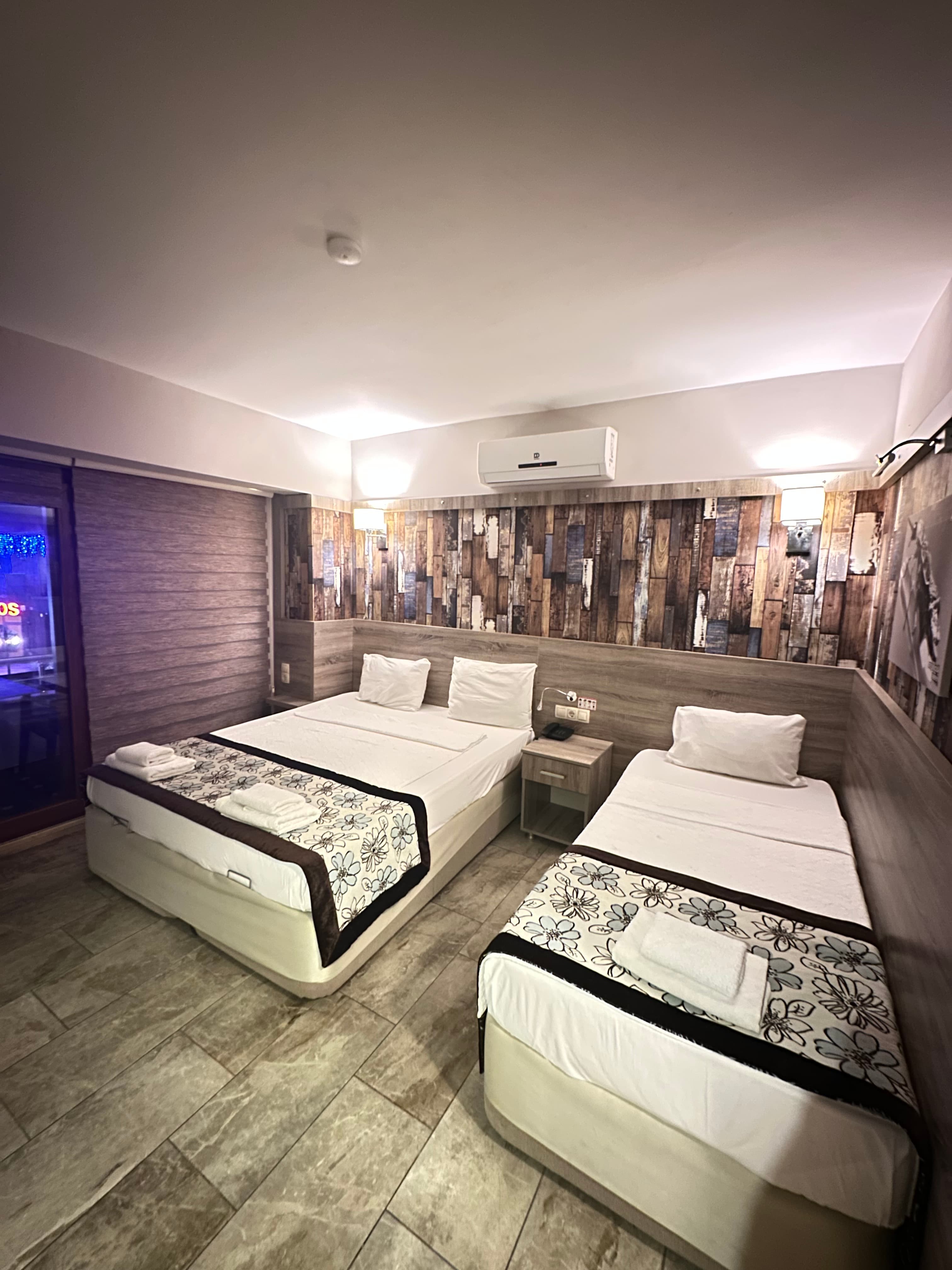 Street61 Studio Hotel-35