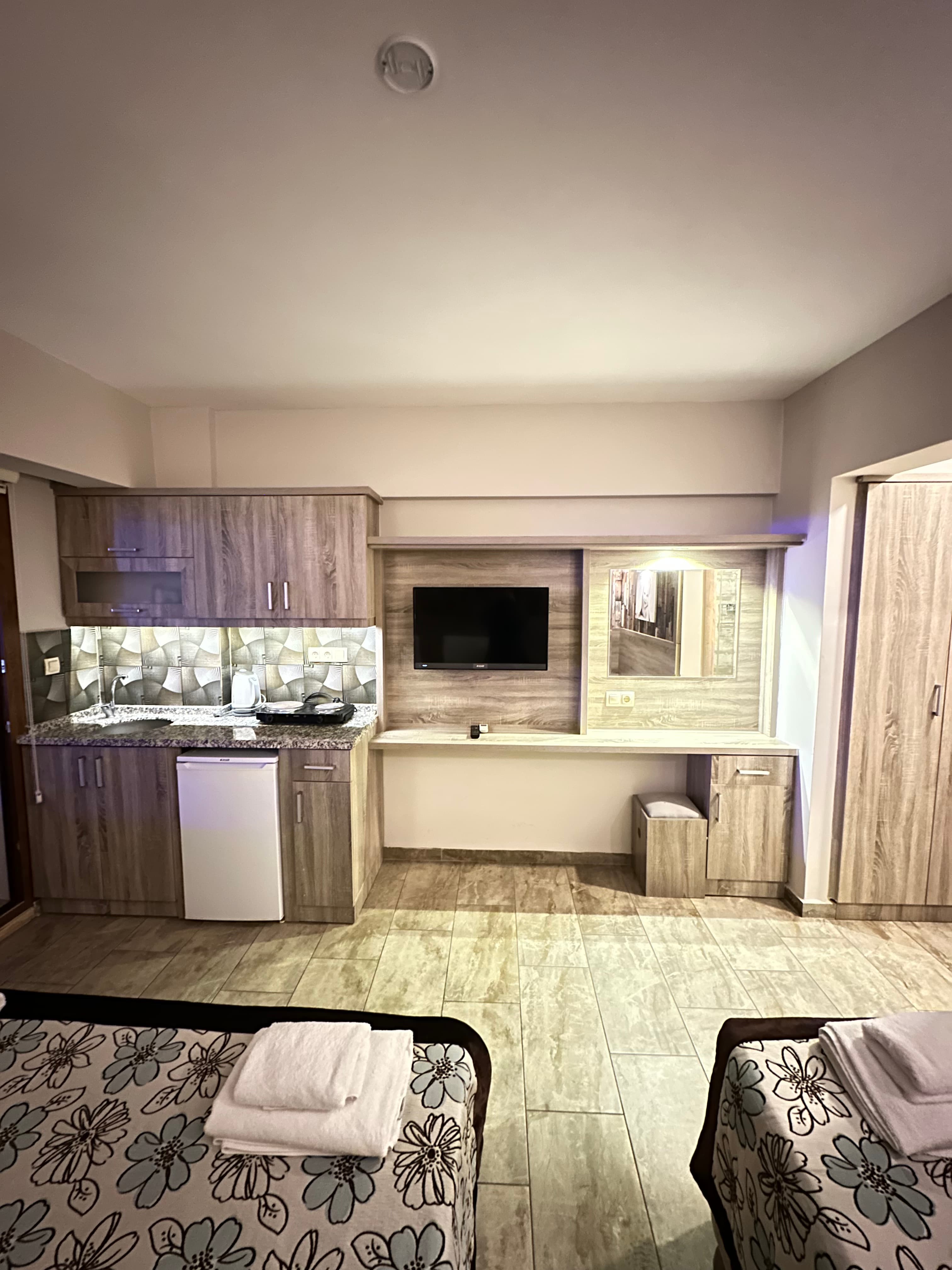 Street61 Studio Hotel-39
