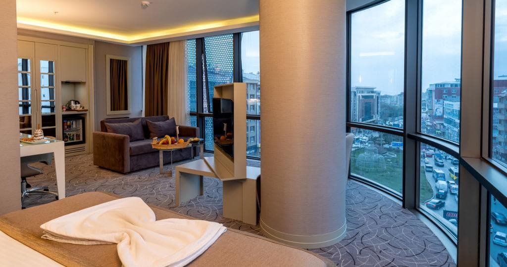 The Conforium Hotel Van-23