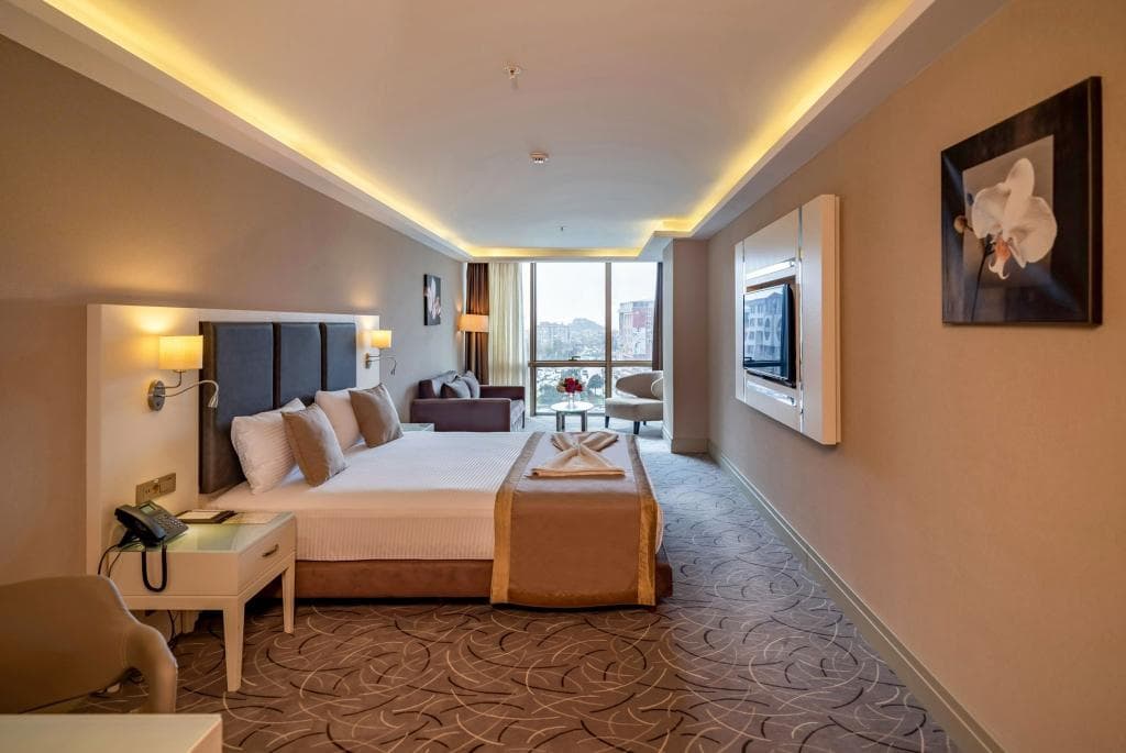 The Conforium Hotel Van-27