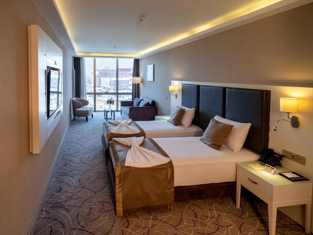 The Conforium Hotel Van-22