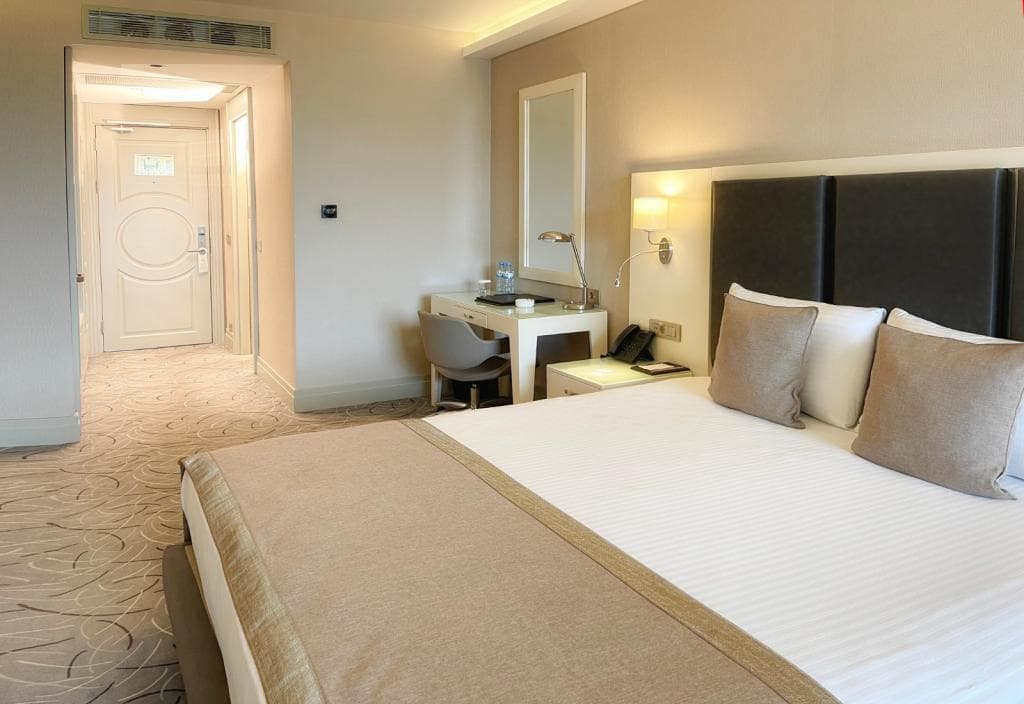 The Conforium Hotel Van-13