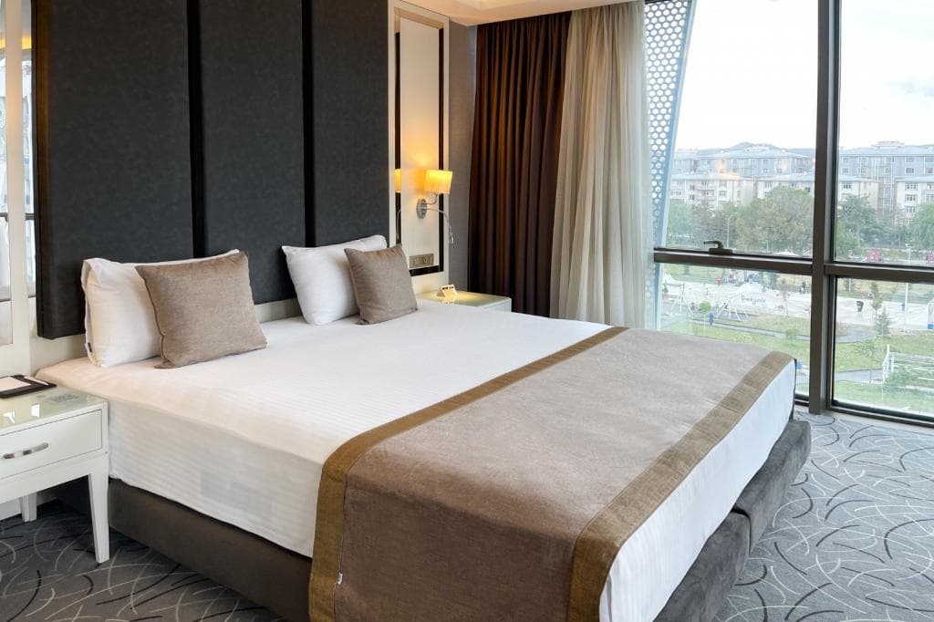 The Conforium Hotel Van-8