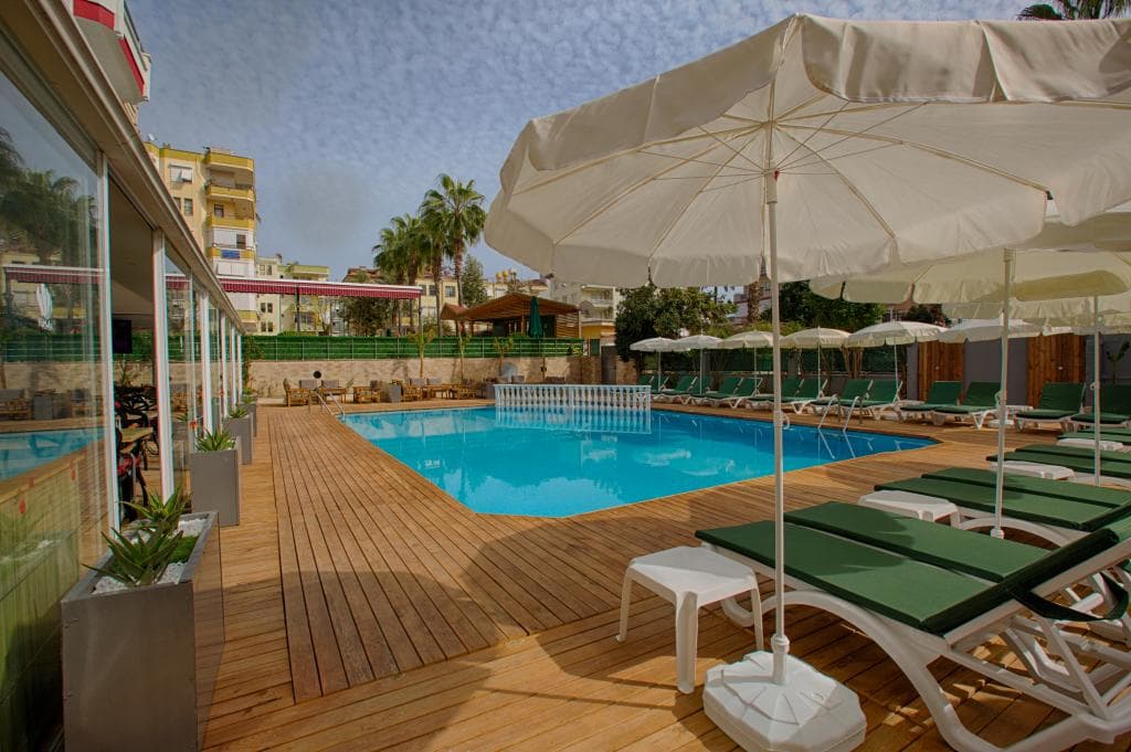 Hma Hotel & Suites-26