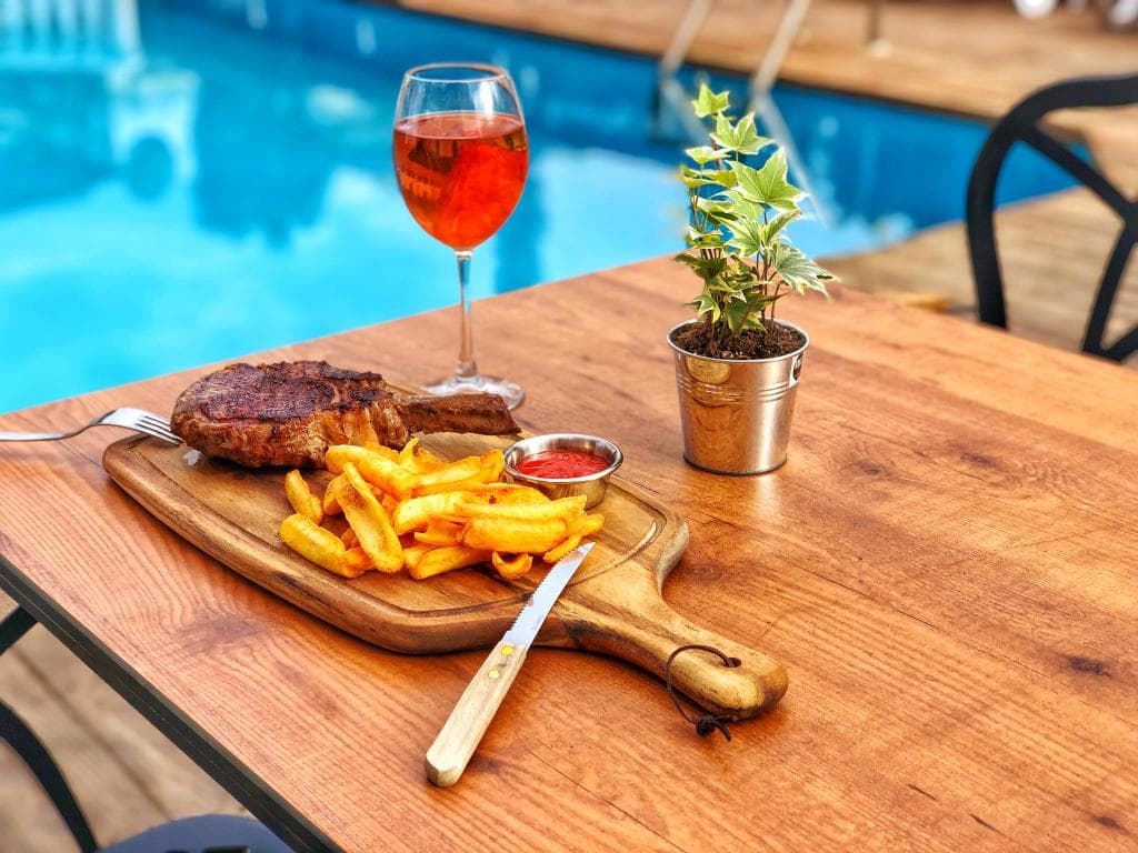 Hma Hotel & Suites-12