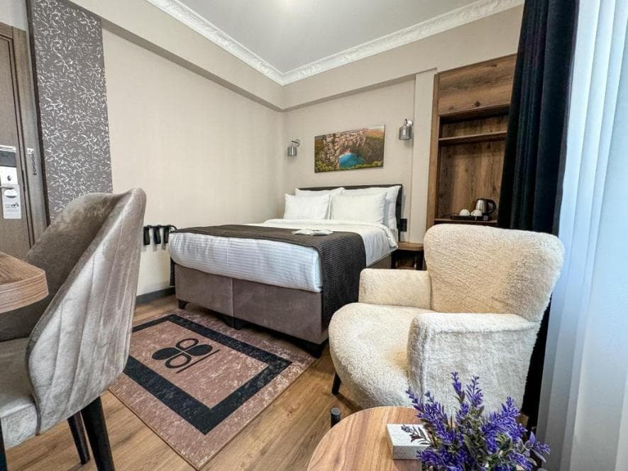 Grand Clover Hotel-19