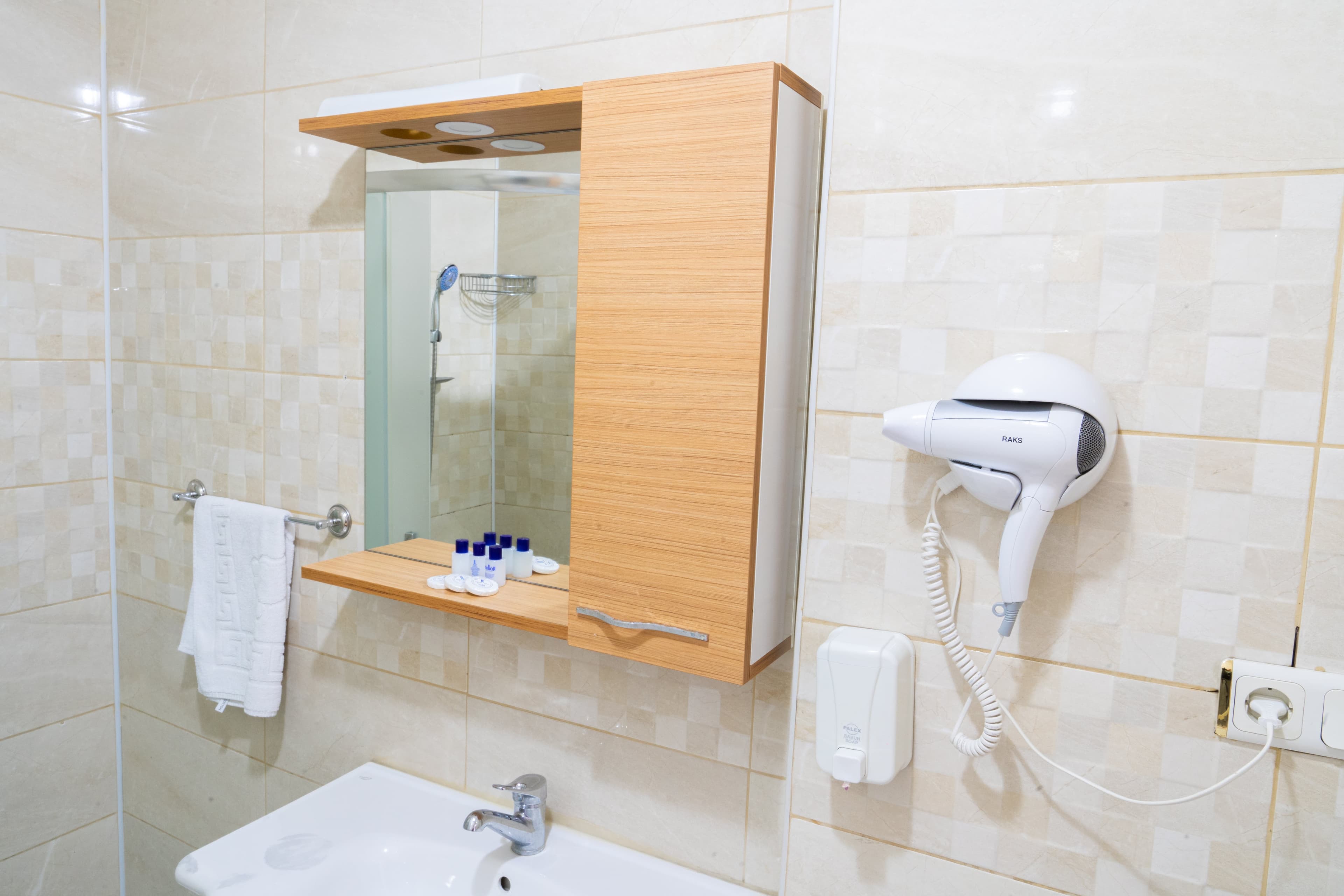 Heraldic Room Hotel -41