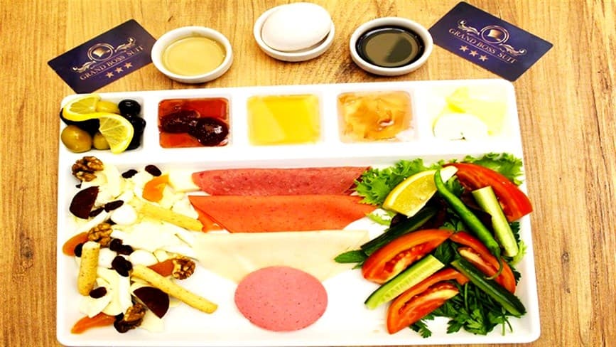 Grand Boss Suit Hotel-26