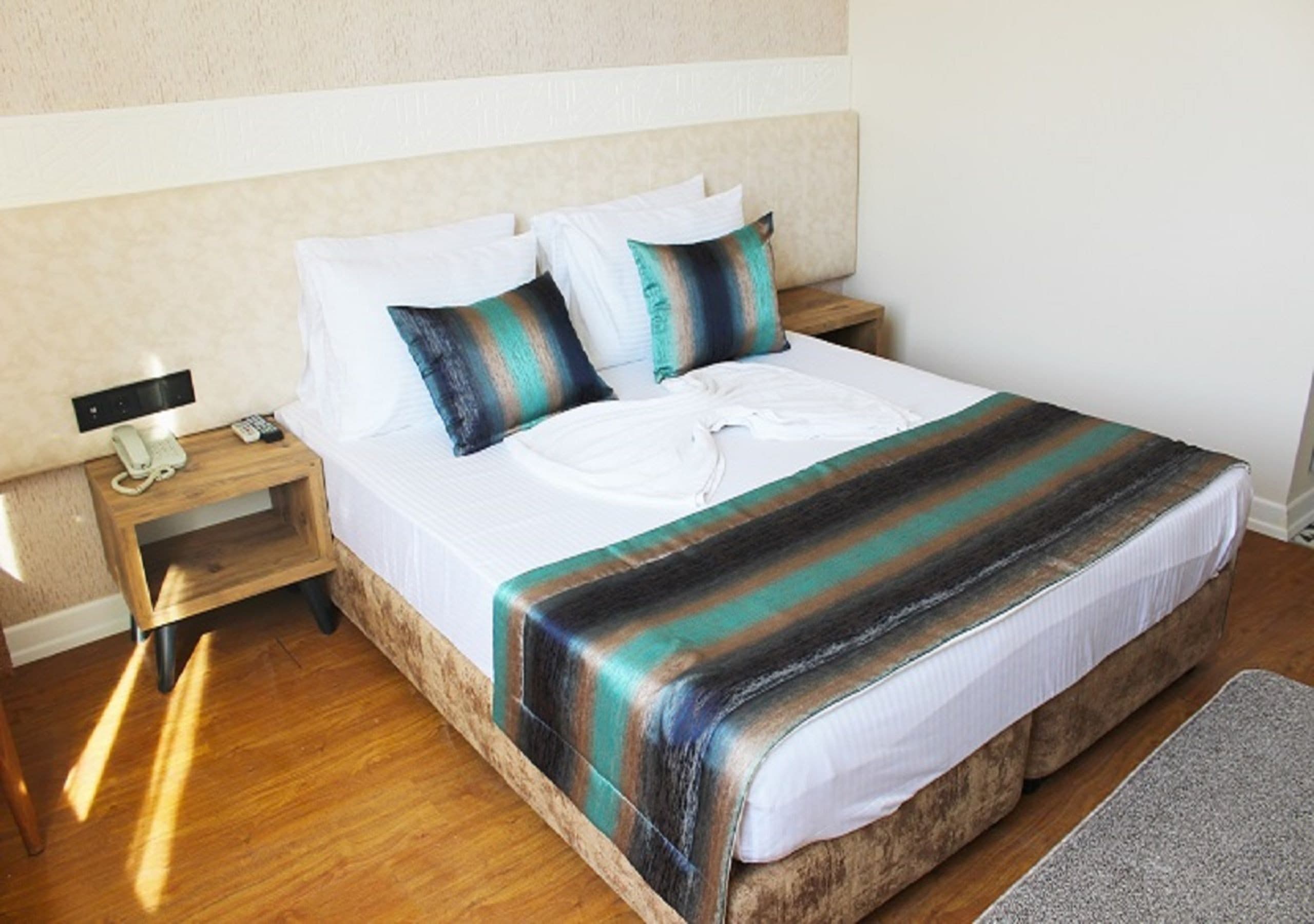 Grand Boss Suit Hotel-51