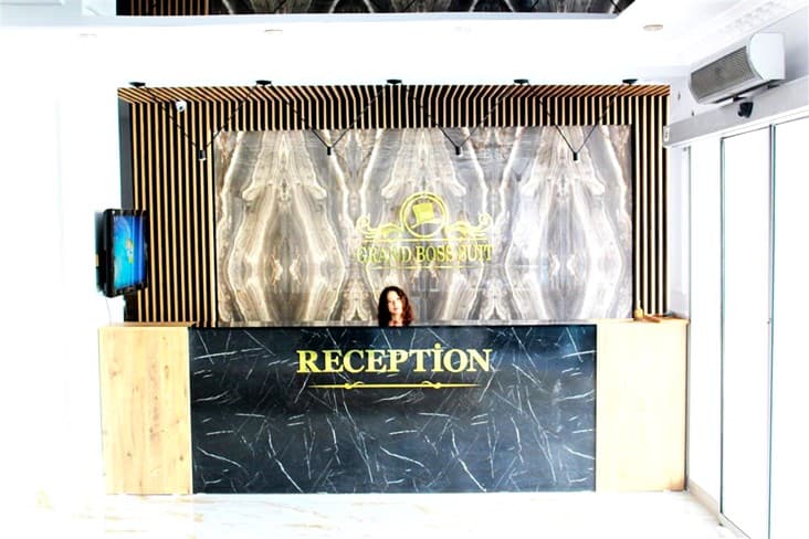 Grand Boss Suit Hotel-13