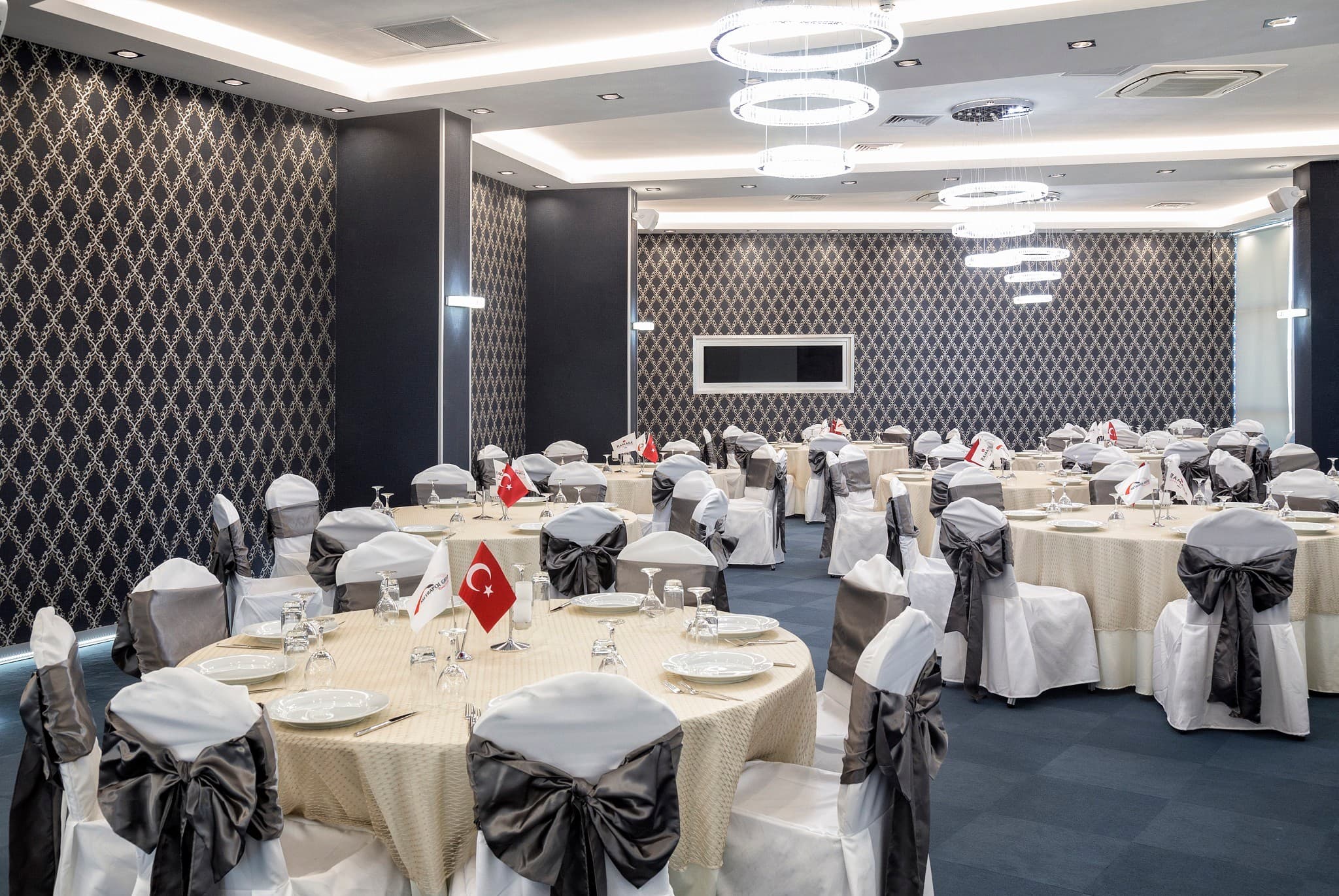 Ramada Hotel & Suites by Wyndham Edirne-25