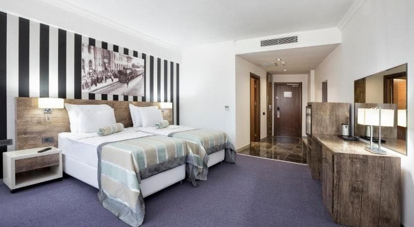 Ramada Hotel & Suites by Wyndham Edirne-10